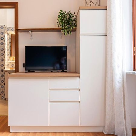 Casa Blu Flexyrent Apartment Wifi - No Ac Milano Eksteriør billede